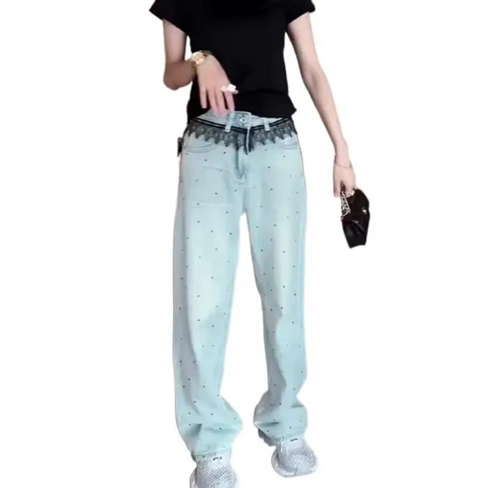 Pantalon amincissant taille haute en Denim brodé de dentelle bleue