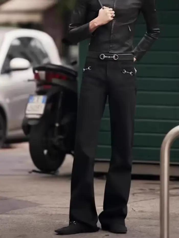 Jean micro-évasé délavé style rétro américain avec boucle