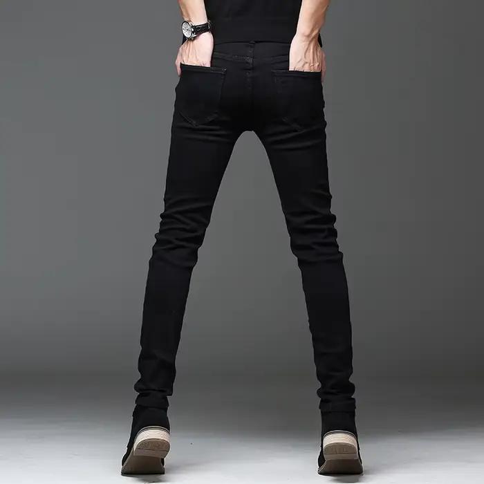 Jeans slim homme automne 2026 – Denim noir classique tendance – Pantalon décontracté