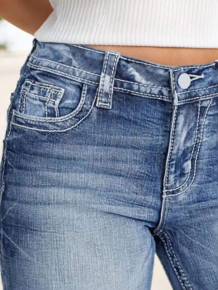 Jean évasé coupe slim pour femme – Pantalon élégant à cloche pour un look chic