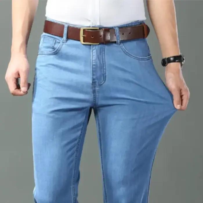 Nouveau jean en denim fin en soie glacée pour homme, bleu, coupe droite, extensible, pantalon en coton, décontracté, léger, printemps été, broderie subtile, tissage adoucissant