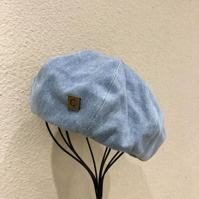Béret en jean tendance pour femme