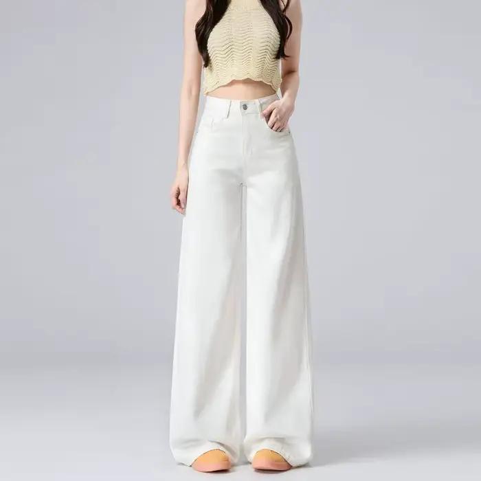 Jeans larges et droits pour femmes