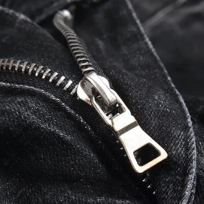 Jean en denim extensible pour homme avec rivets en cristal