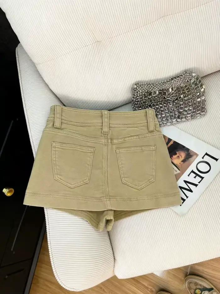 Jupe-short en jean taille haute kaki avec fermeture éclair