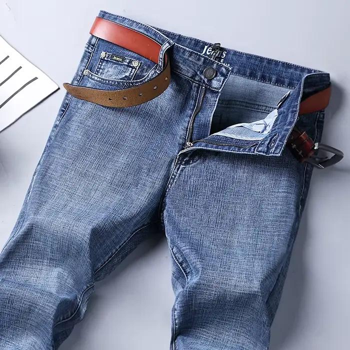 Jeans décontractés et élégants pour homme stretch coton et élasthanne style droit avec logo pour tous les jours occasions printemps et automne