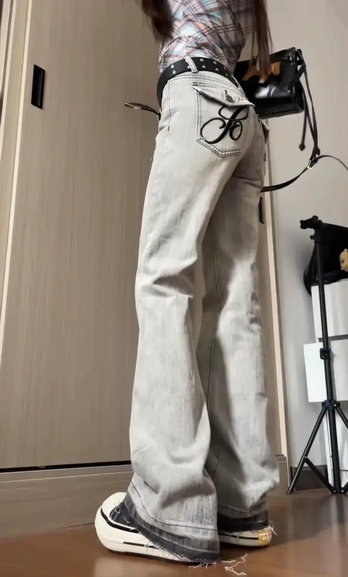 Jean taille basse pour femmes