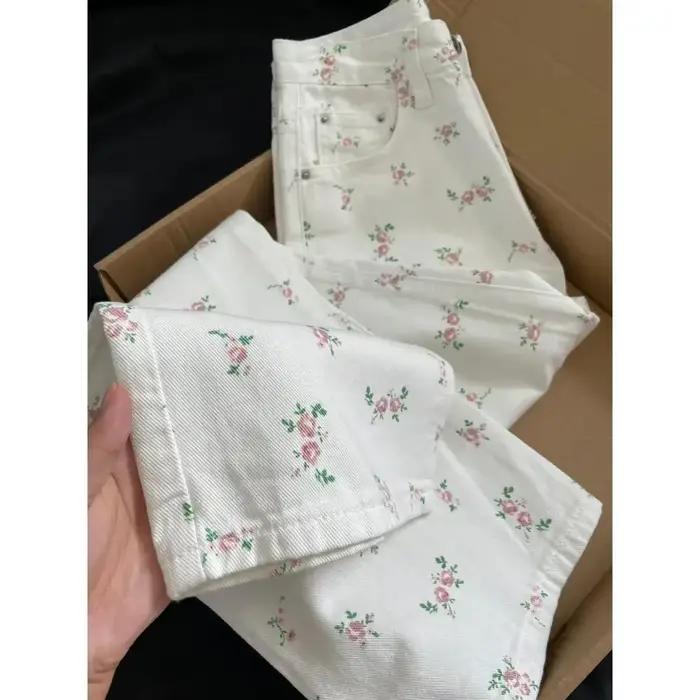 Jean Droit Blanc à Fleurs pour Femme