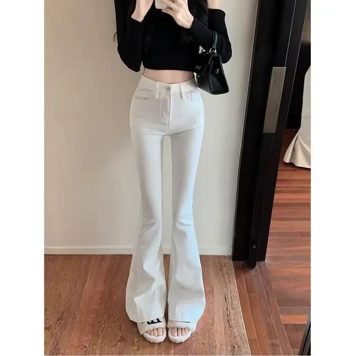 Jean évasé taille haute blanc pour femme