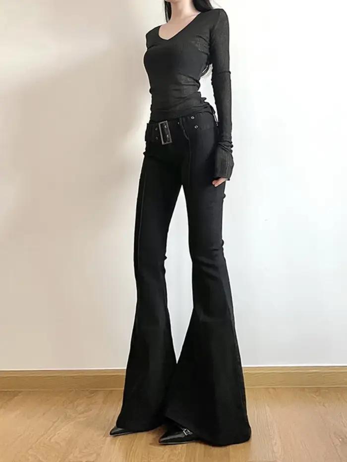 Jean noir évasé pour femmes