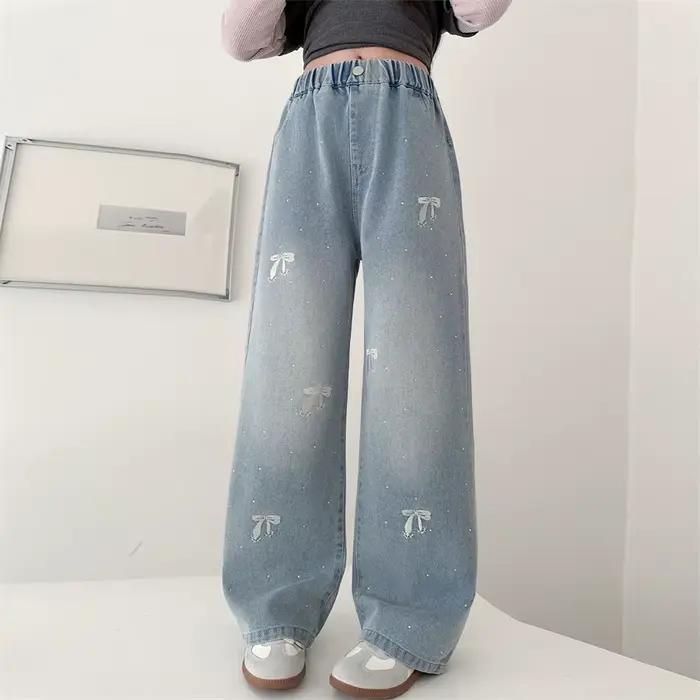 Nouveau style de jeans streetwear pour filles avec nœuds et strass