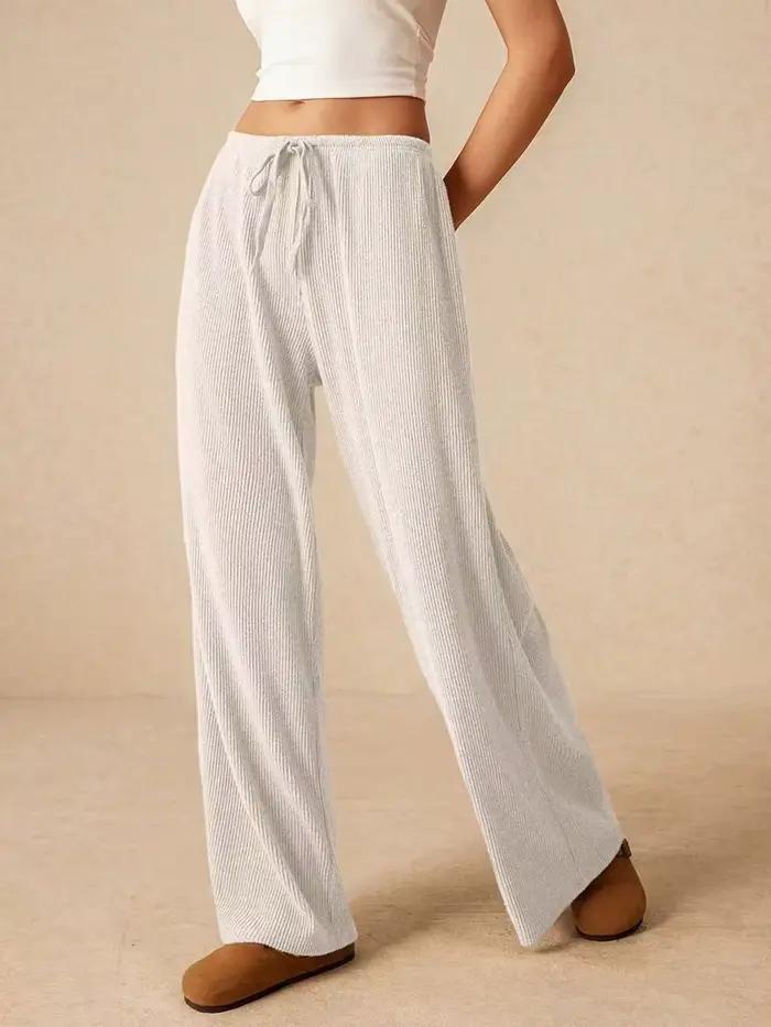 Pantalon en velours côtelé pour femme 2026 – Taille haute