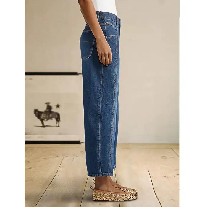 Jean en denim délavé élégant à coupe droite et ample