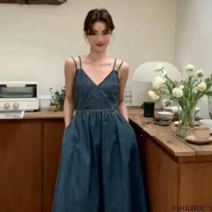 Robe longue en jean bleu pour femmes junior, style doux, sans manches, col en V, pour vacances et anniversaires