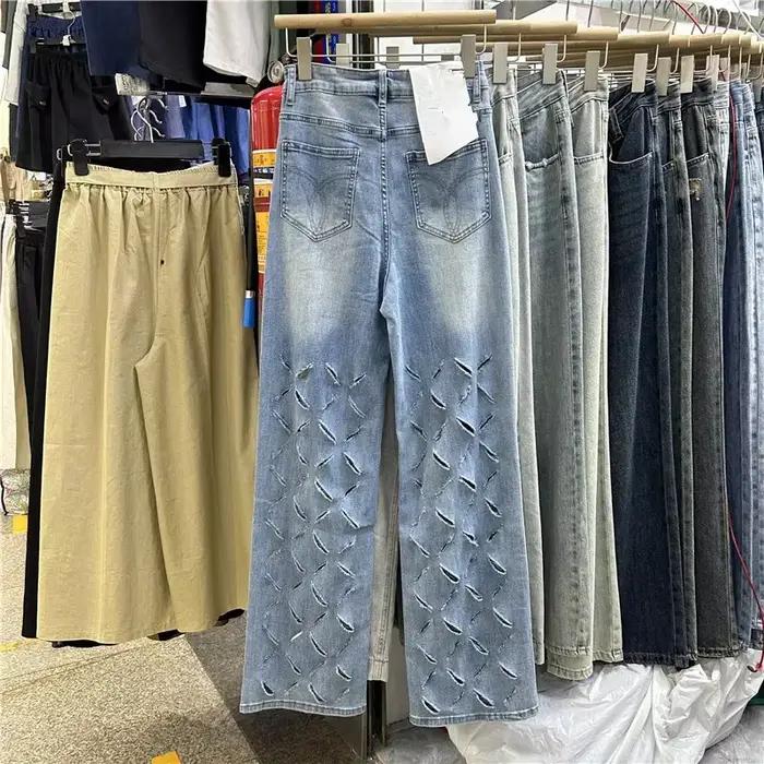 Jeans pour femmes à taille haute