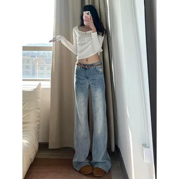Jean ample bleu clair pour femme